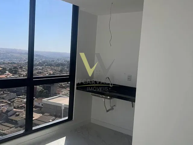 Casa com 75m² 3 quartos e 2 banheiros, à venda, no bairro Flor do Cerrado em Anápolis