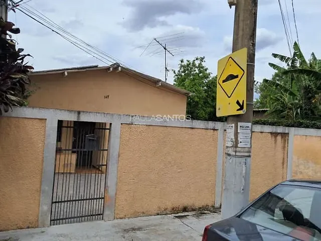 Casa com 350m² 3 quartos e 2 banheiros, à venda, no bairro Jardim Belvedere em Sorocaba