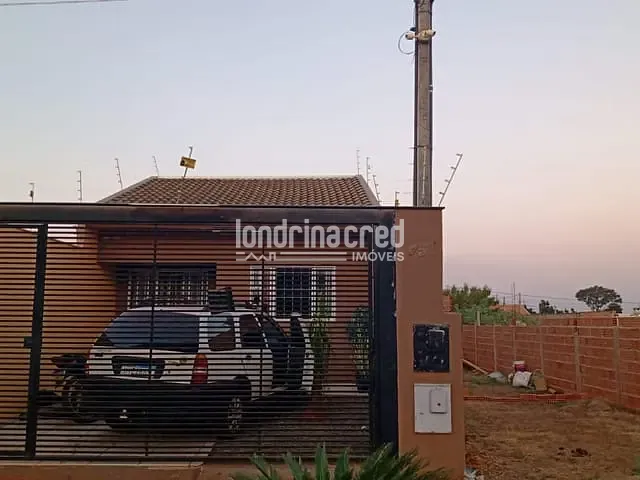 Casa com 250m², à venda, no bairro Jardim Padovani em Londrina
