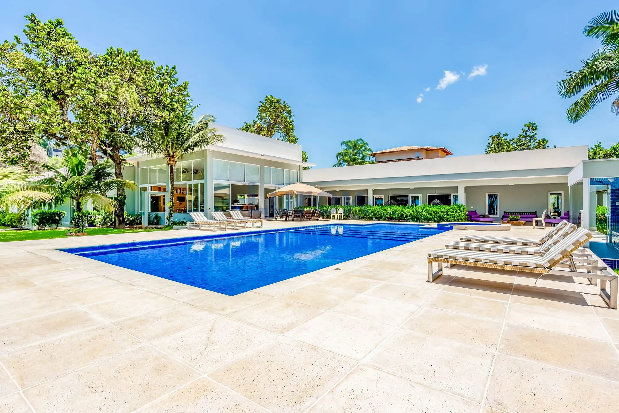 Casa, 7 quartos, 930 m² - Foto 1