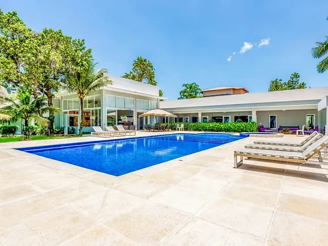 Casa com 3303m² 7 quartos e 8 banheiros, à venda, no bairro Tenório em Ubatuba