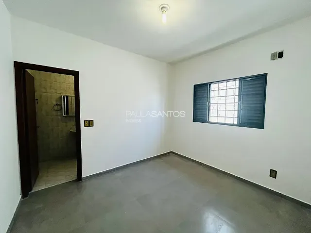 Casa com 130m² 3 quartos e 2 banheiros, à venda, no bairro Jardim São Marcos em Sorocaba