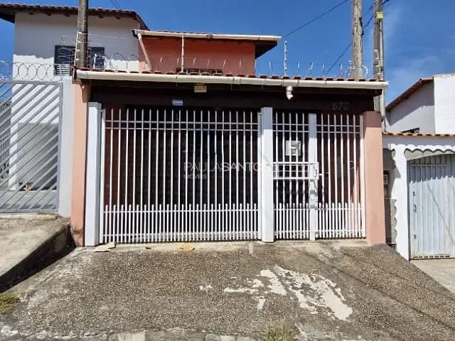 Casa com 130m² 3 quartos e 2 banheiros, à venda, no bairro Jardim São Marcos em Sorocaba
