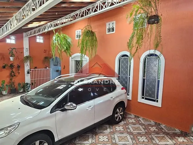 Casa com 250m² 3 quartos e 2 banheiros, à venda, no bairro Jardim Olímpia em São José dos Campos