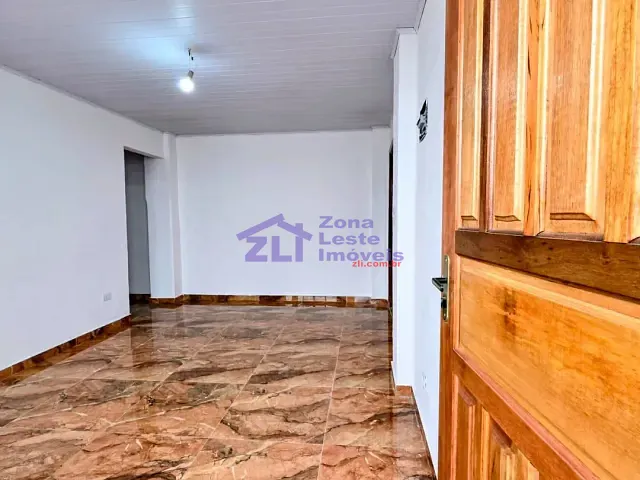 Casa com 550m² 2 quartos e 1 banheiro, para alugar, no bairro Vila Esperança em São Paulo