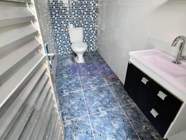 Casa com 550m² 1 quarto e 1 banheiro, para alugar, no bairro Vila Esperança em São Paulo