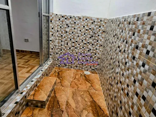 Casa com 550m² 1 quarto e 1 banheiro, para alugar, no bairro Vila Esperança em São Paulo