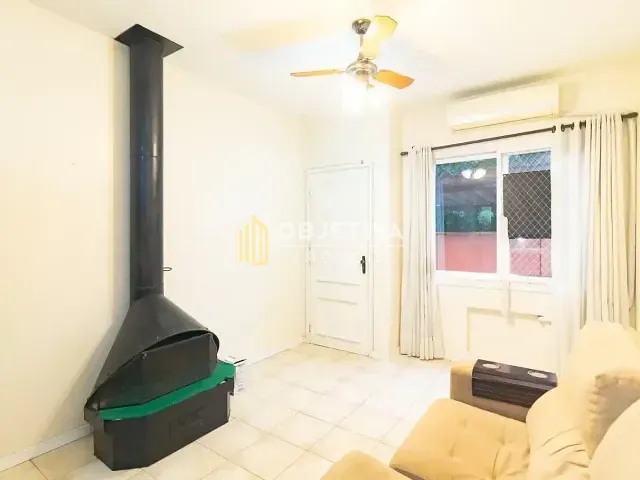 Casa 3 quartos e 2 banheiros, para alugar, no bairro Teresópolis em Porto Alegre