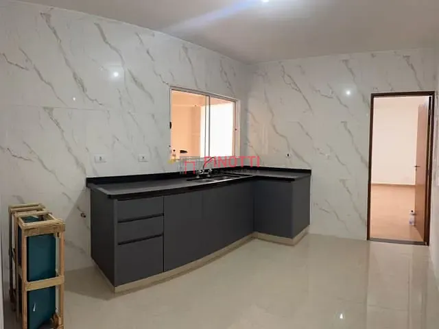 Casa 2 quartos e 1 banheiro, à venda, no bairro Vila Baeta Neves em São Bernardo do Campo