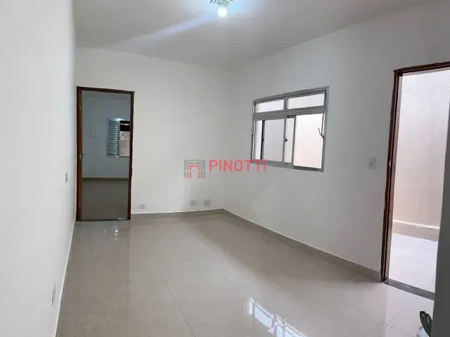 Casa 2 quartos e 1 banheiro, à venda, no bairro Vila Baeta Neves em São Bernardo do Campo
