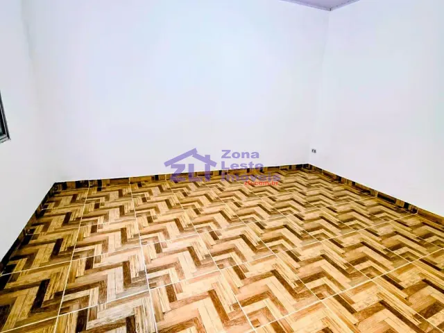 Casa com 550m² 1 quarto e 1 banheiro, para alugar, no bairro Vila Esperança em São Paulo