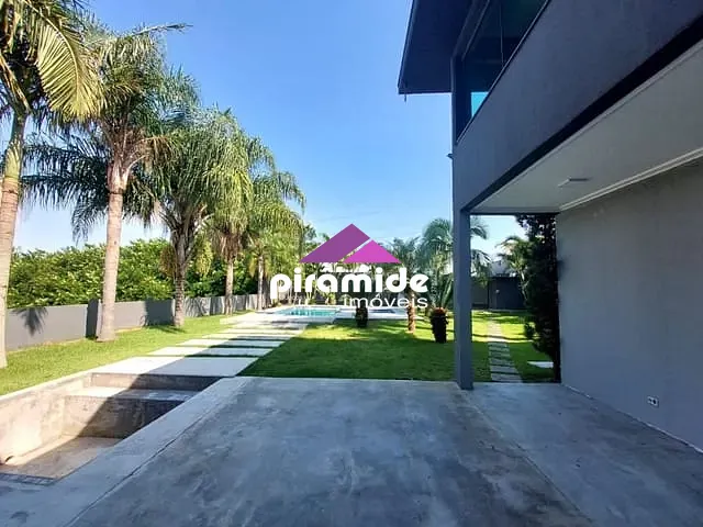 Casa com 947m² 4 quartos e 6 banheiros, à venda, no bairro Urbanova em São José dos Campos