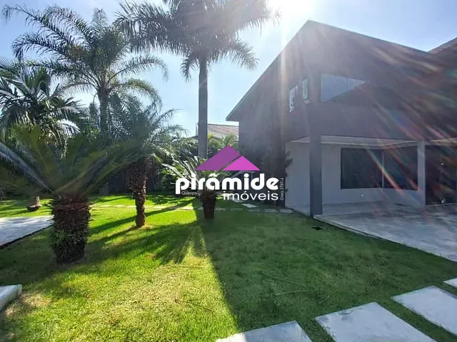 Casa com 947m² 4 quartos e 6 banheiros, à venda, no bairro Urbanova em São José dos Campos