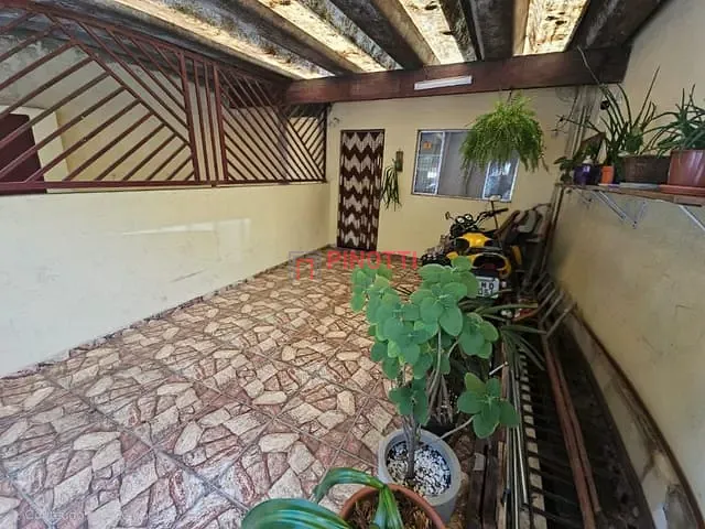 Casa 4 quartos e 3 banheiros, à venda, no bairro Ferrazópolis em São Bernardo do Campo