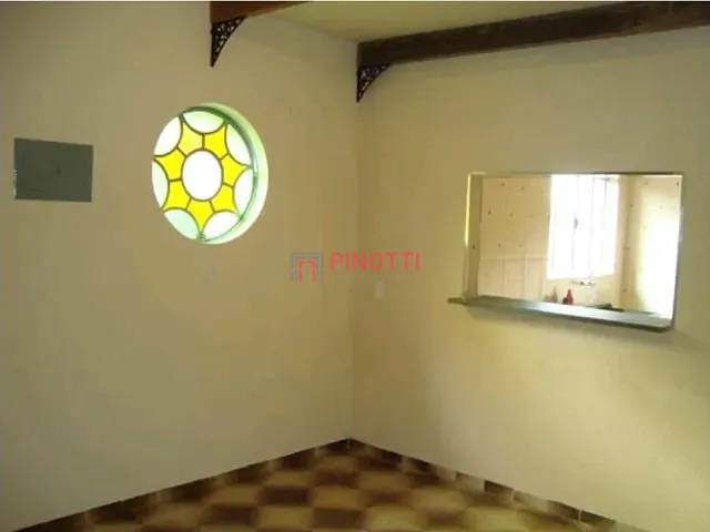 Casa 4 quartos e 3 banheiros, à venda, no bairro Ferrazópolis em São Bernardo do Campo