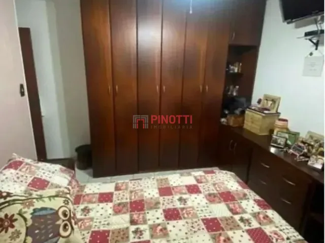 Casa 3 quartos e 2 banheiros, à venda, no bairro Vila Jerusalém em São Bernardo do Campo