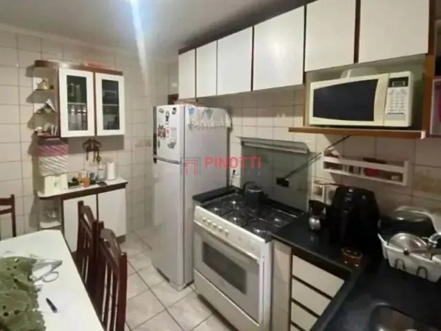 Casa 3 quartos e 2 banheiros, à venda, no bairro Vila Jerusalém em São Bernardo do Campo