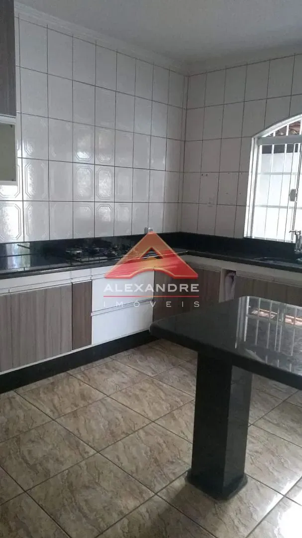 Casa, 3 quartos, 110 m² - Foto 4