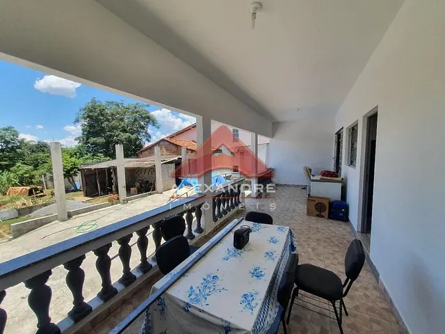Casa com 683m² 2 quartos e 2 banheiros, à venda, no bairro Parque Nova Esperança em São José dos Campos