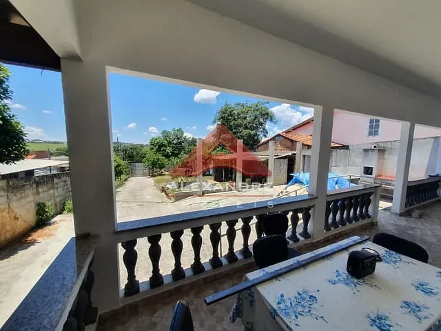Casa com 683m² 2 quartos e 2 banheiros, à venda, no bairro Parque Nova Esperança em São José dos Campos