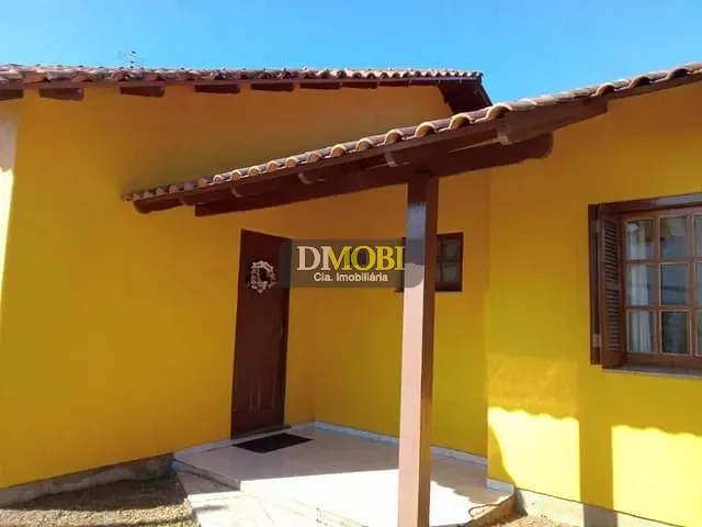 Casa com 270m² 3 quartos e 2 banheiros, à venda, no bairro Parque da Matriz em Cachoeirinha