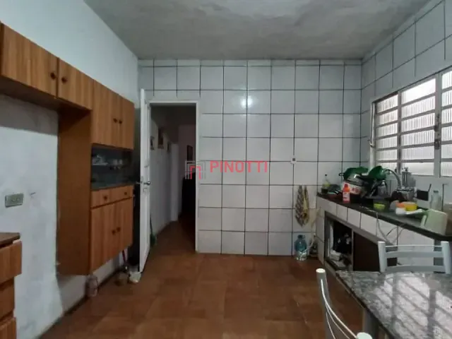 Casa 2 quartos e 2 banheiros, à venda, no bairro Jardim Petroni em São Bernardo do Campo