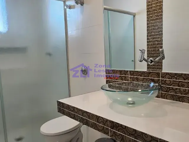 Sobrado com 550m², para alugar, no bairro Jardim Anália Franco em São Paulo