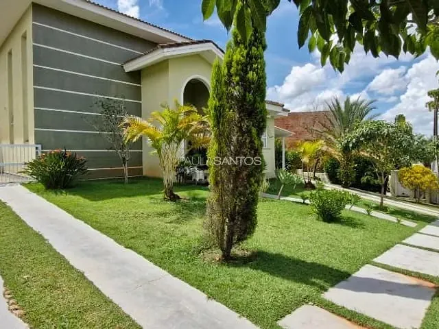 Casa com 1100m² 4 quartos e 5 banheiros, à venda, no bairro Saint Charbel em Araçoiaba da Serra