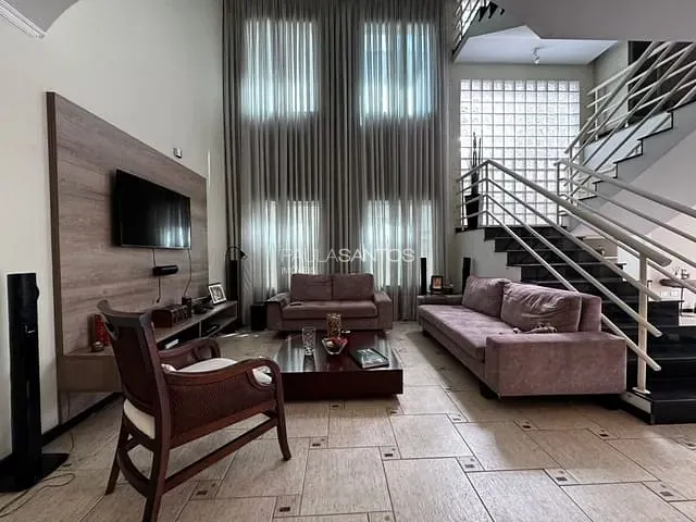 Casa com 360m² 3 quartos e 4 banheiros, à venda, no bairro Aparecidinha em Sorocaba
