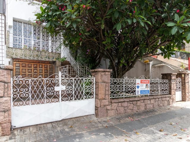 Foto do Casa - Casa tipo para venda em Aclimação com 3 quartos, sendo 1 suíte, 335m² | Lares e Andares Imóveis