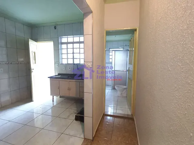 Casa com 110m² 3 quartos e 2 banheiros, para alugar, no bairro Parque São Rafael em São Paulo