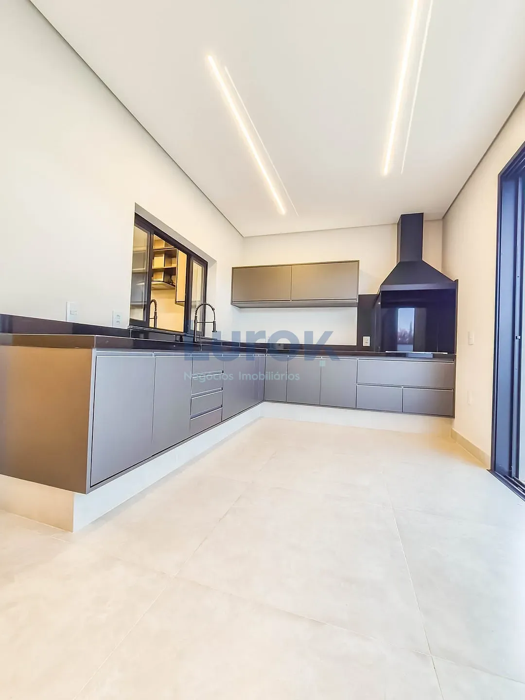 Casa, 3 quartos, 225 m² - Foto 24