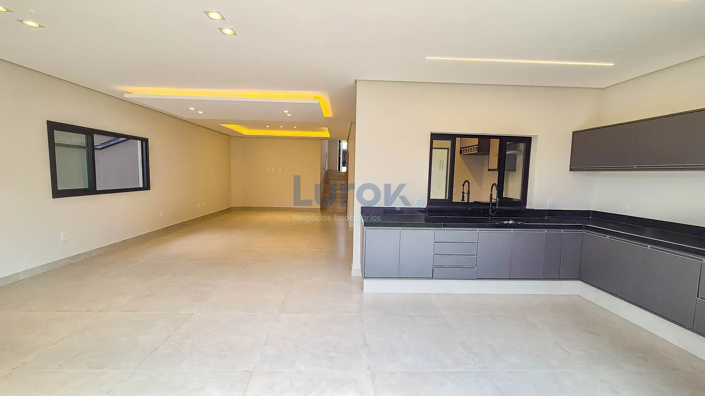 Casa, 3 quartos, 225 m² - Foto 23