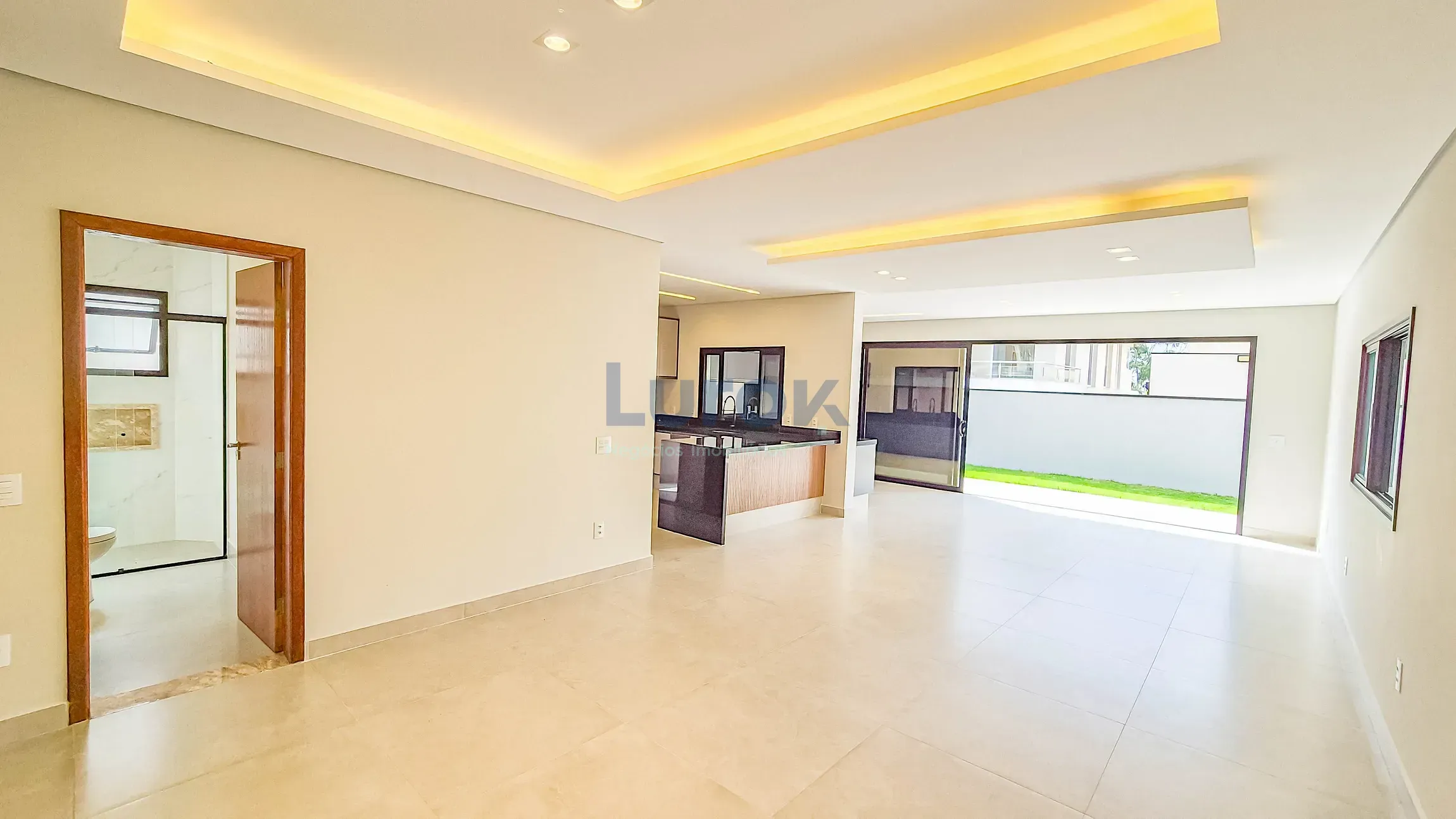 Casa, 3 quartos, 225 m² - Foto 17