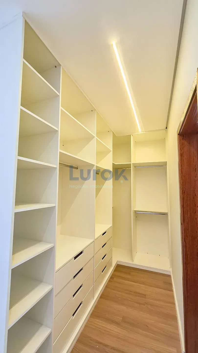 Casa, 3 quartos, 225 m² - Foto 10