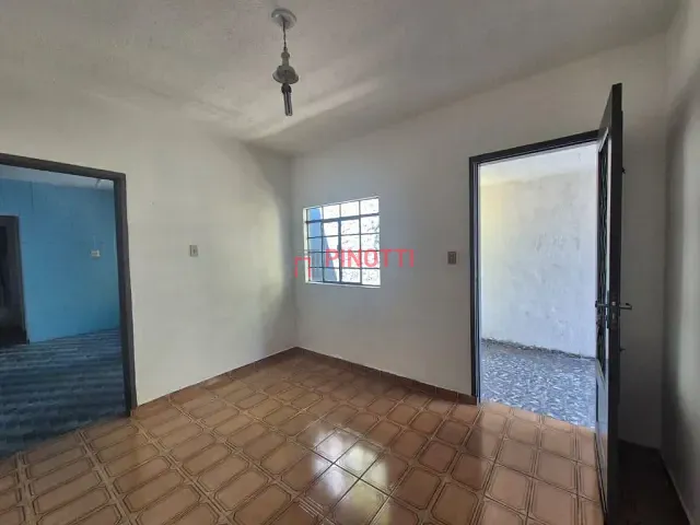 Casa 2 quartos e 2 banheiros, à venda, no bairro Nova Petrópolis em São Bernardo do Campo