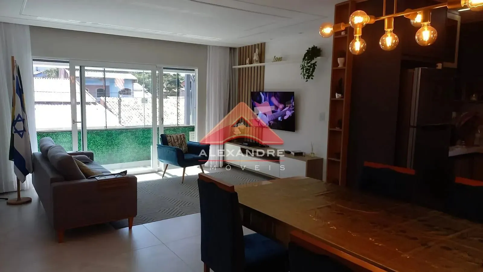 Casa, 3 quartos, 180 m² - Foto 1