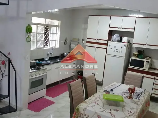 Casa com 150m² 4 quartos e 2 banheiros, à venda, no bairro Campos de São José em São José Dos Campos