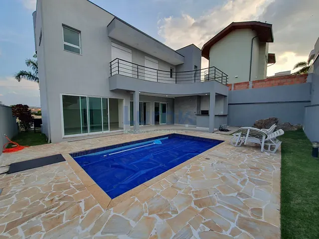 Casa com 350m² 3 quartos e 5 banheiros, à venda, no bairro Santa Cruz em Valinhos