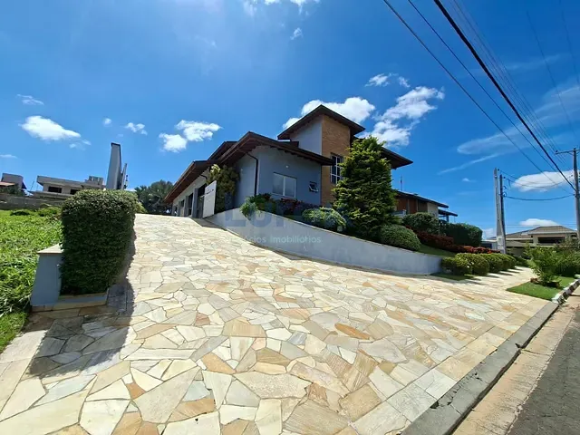 Casa com 1000m² 3 quartos e 6 banheiros, à venda, no bairro Pinheiro em Valinhos