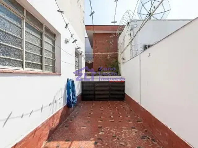 Casa à venda, no bairro Quarta Parada em São Paulo