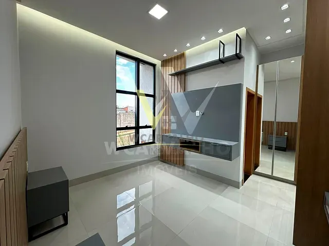 Casa com 490m² 4 quartos e 6 banheiros, à venda, no bairro Gran Trianon em Anápolis