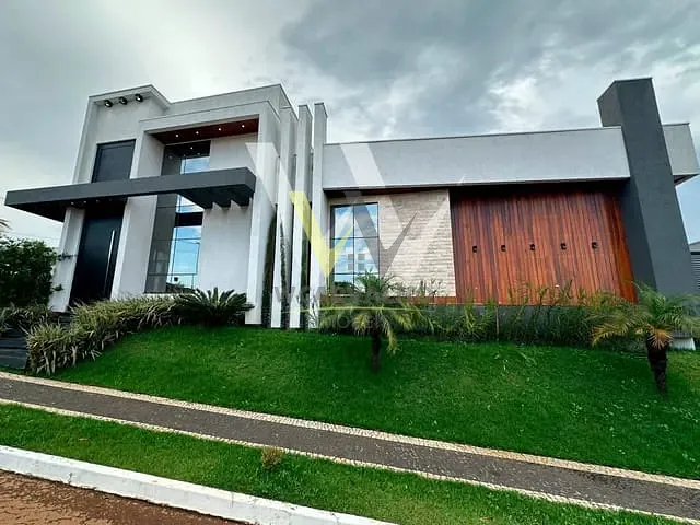 Casa com 490m² 4 quartos e 6 banheiros, à venda, no bairro Gran Trianon em Anápolis