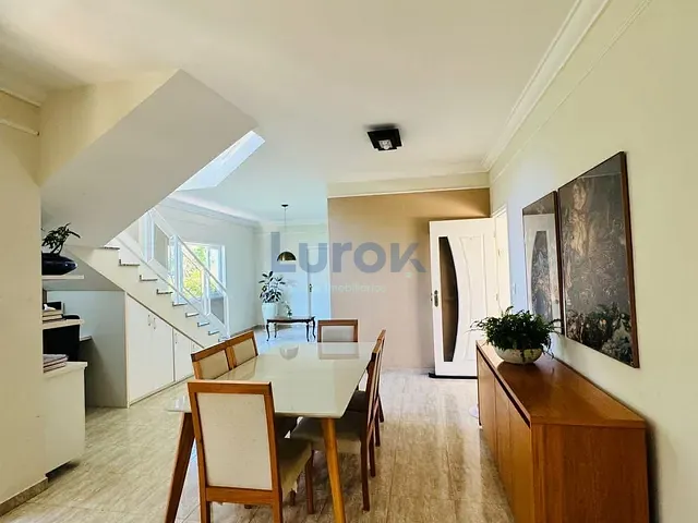 Casa com 344m² 3 quartos e 5 banheiros, à venda, no bairro Santa Cruz em Valinhos