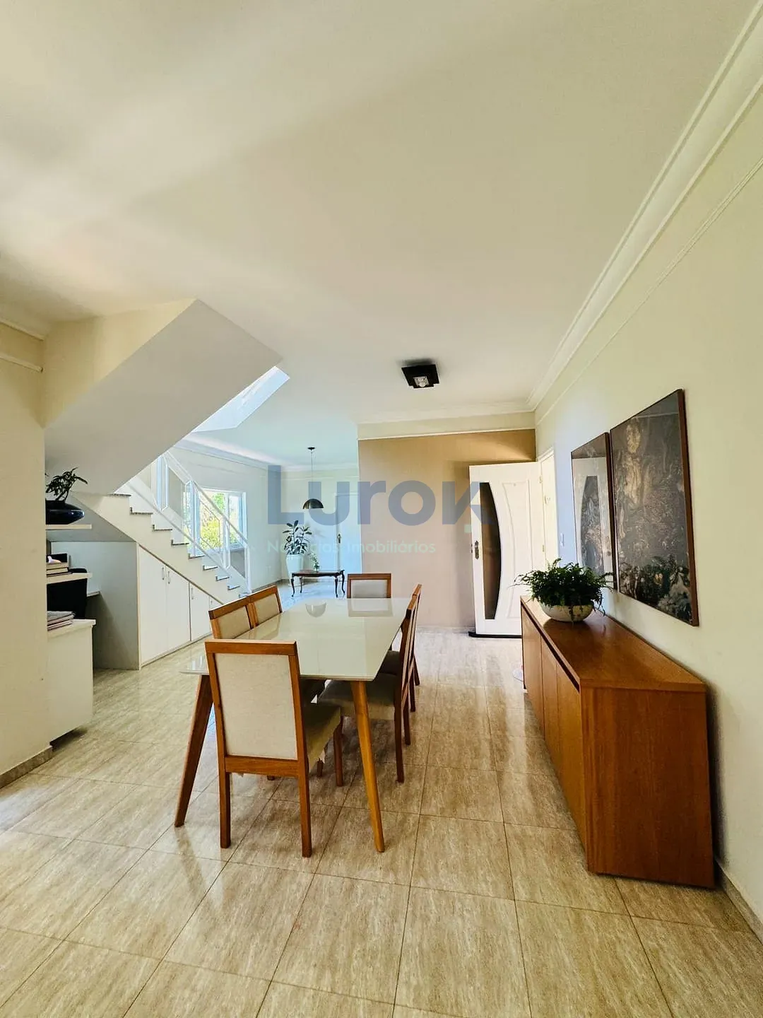 Casa, 3 quartos, 244 m² - Foto 3