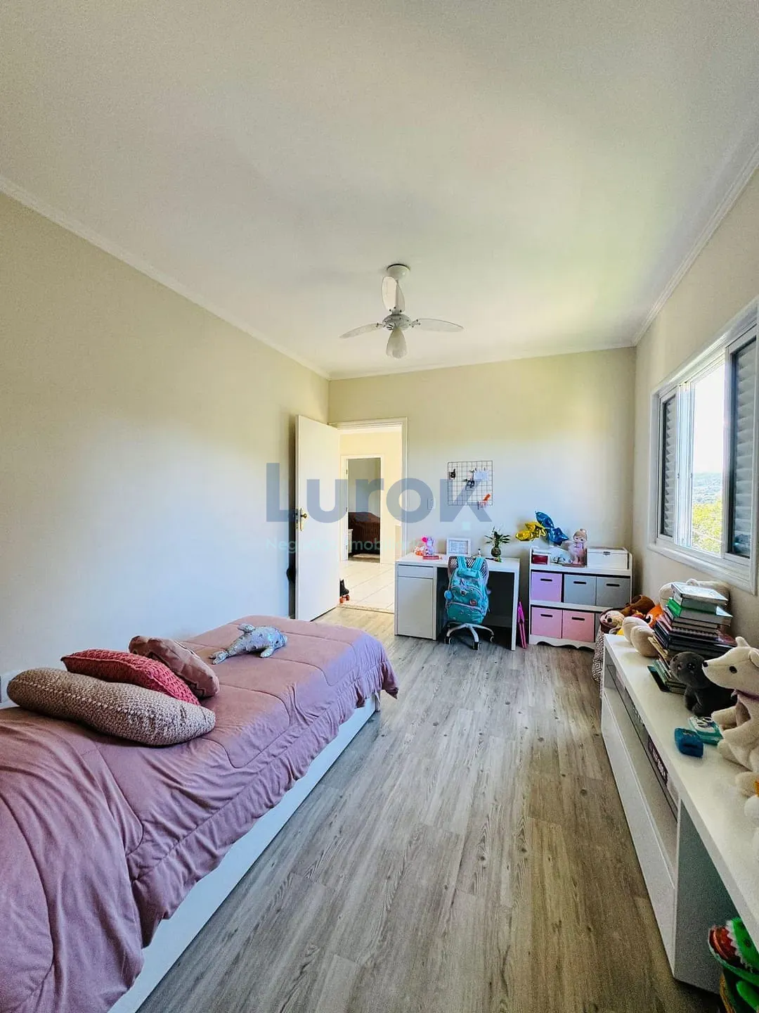 Casa, 3 quartos, 244 m² - Foto 27