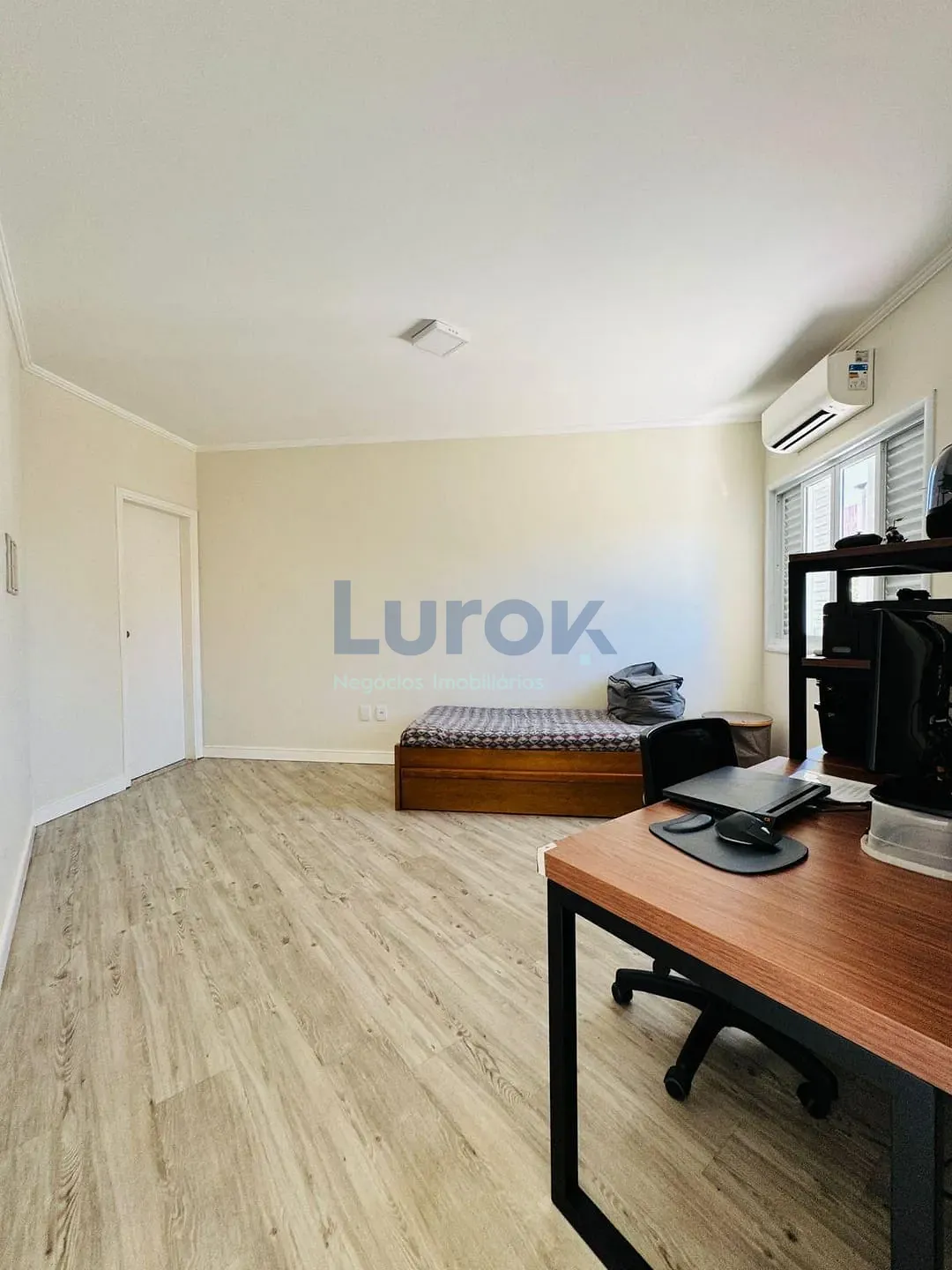 Casa, 3 quartos, 244 m² - Foto 23