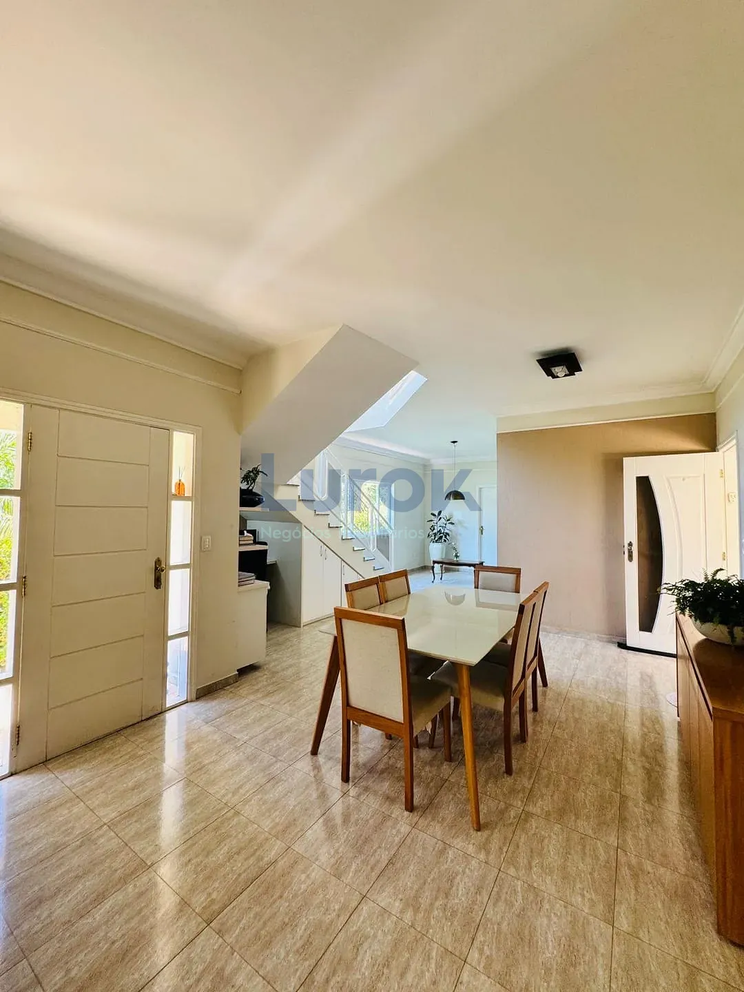 Casa, 3 quartos, 244 m² - Foto 5