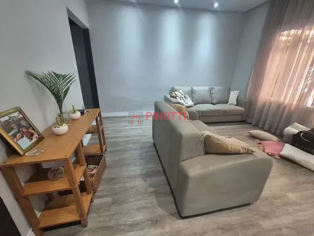 Casa 3 quartos e 2 banheiros, à venda, no bairro Vila Mussolini em São Bernardo do Campo