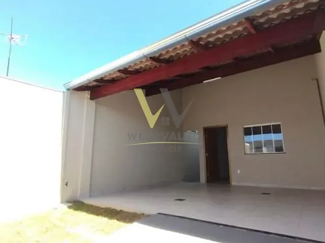 Casa com 150m² 2 quartos e 2 banheiros, à venda, no bairro Santos Dumont em Anápolis